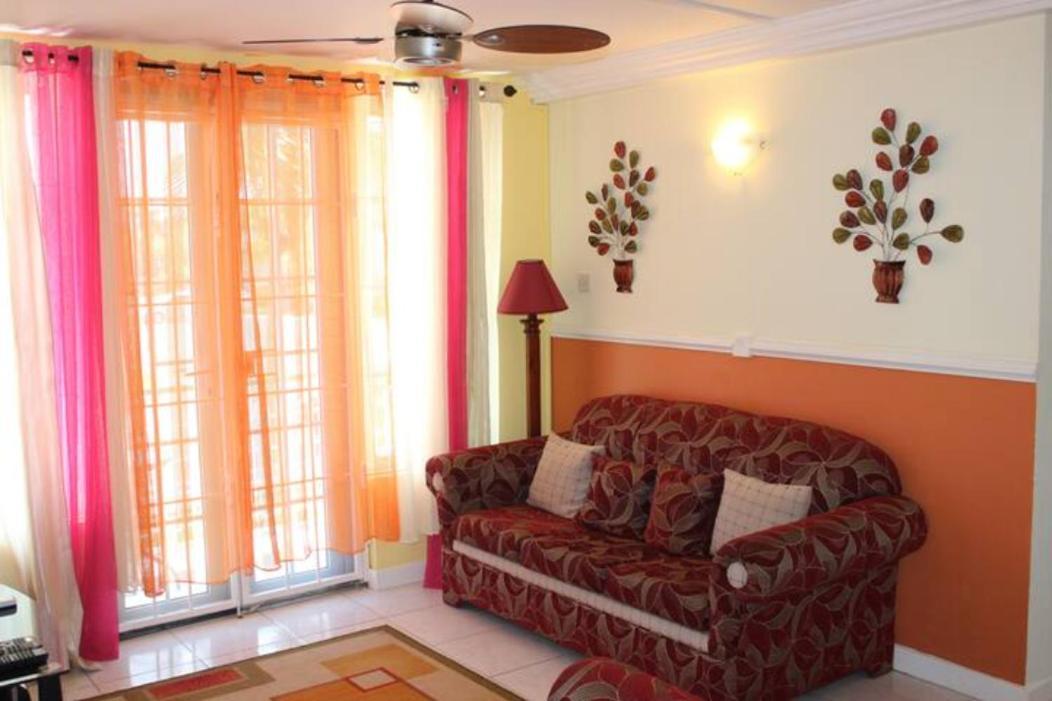 Seacastles By The Beach/Pool Montego Bay Extérieur photo