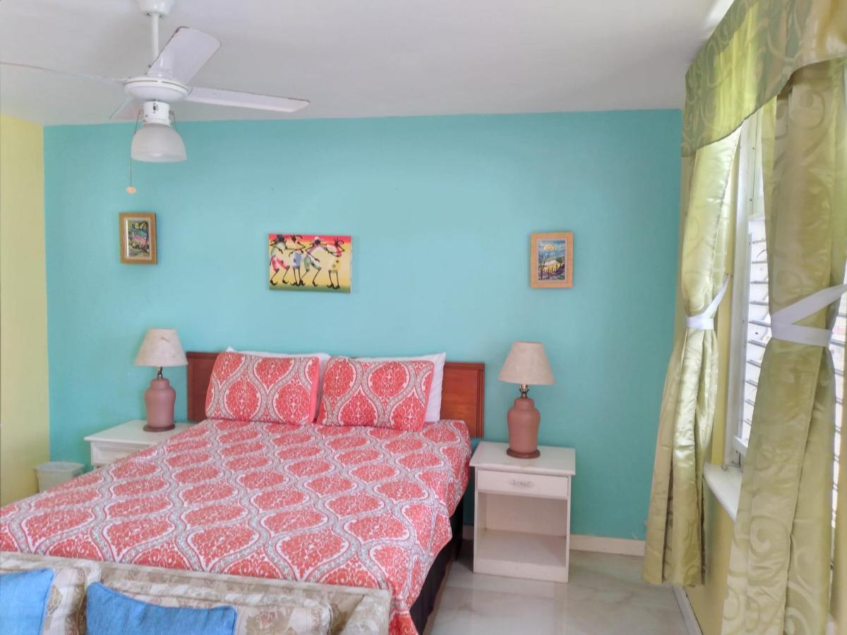 Seacastles By The Beach/Pool Montego Bay Extérieur photo