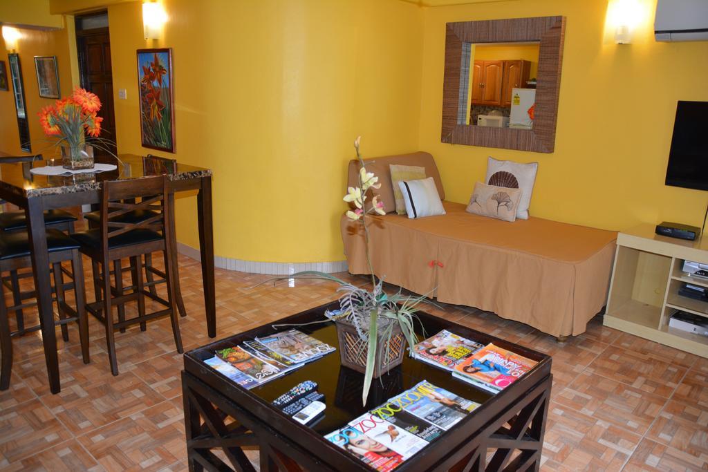 Seacastles By The Beach/Pool Montego Bay Extérieur photo