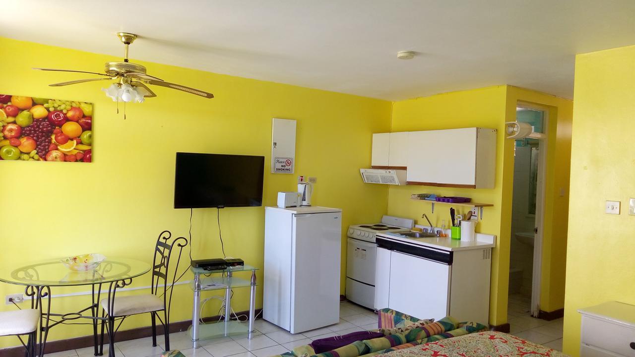 Seacastles By The Beach/Pool Montego Bay Extérieur photo